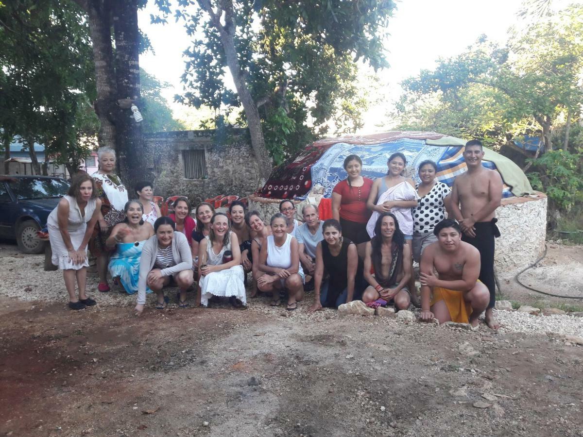 Hostal Y Temazcal Guemez Чичен-Ица Экстерьер фото